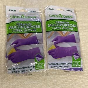Set of 2 premium latex gloves